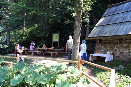 Prikaz mletja v Žagerskem mlinu